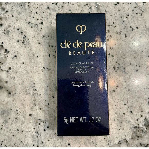 Cle de Peau Beaute Concealer SPF 27 Honey 0.17oz 5g NEW - Picture 4 of 9